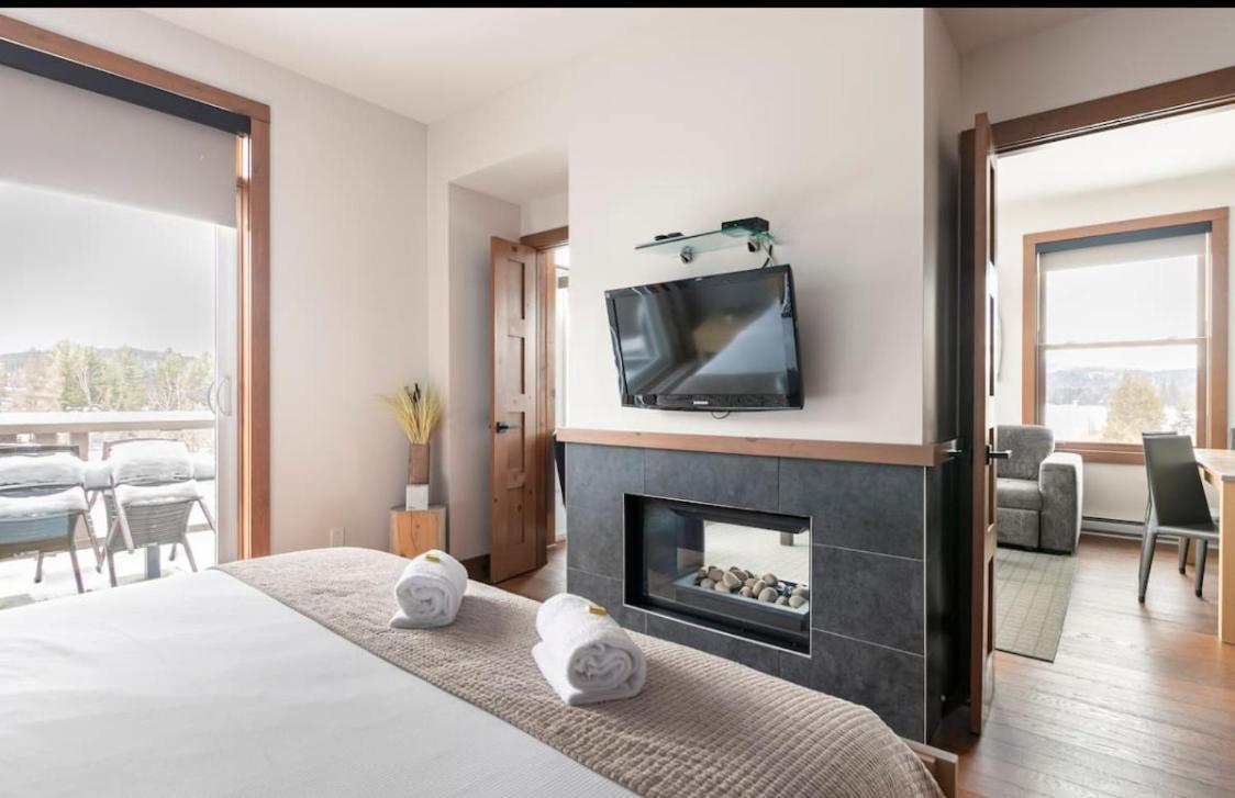 Suites Sur Lac Superieur-Mont-Tremblant Eksteriør bilde